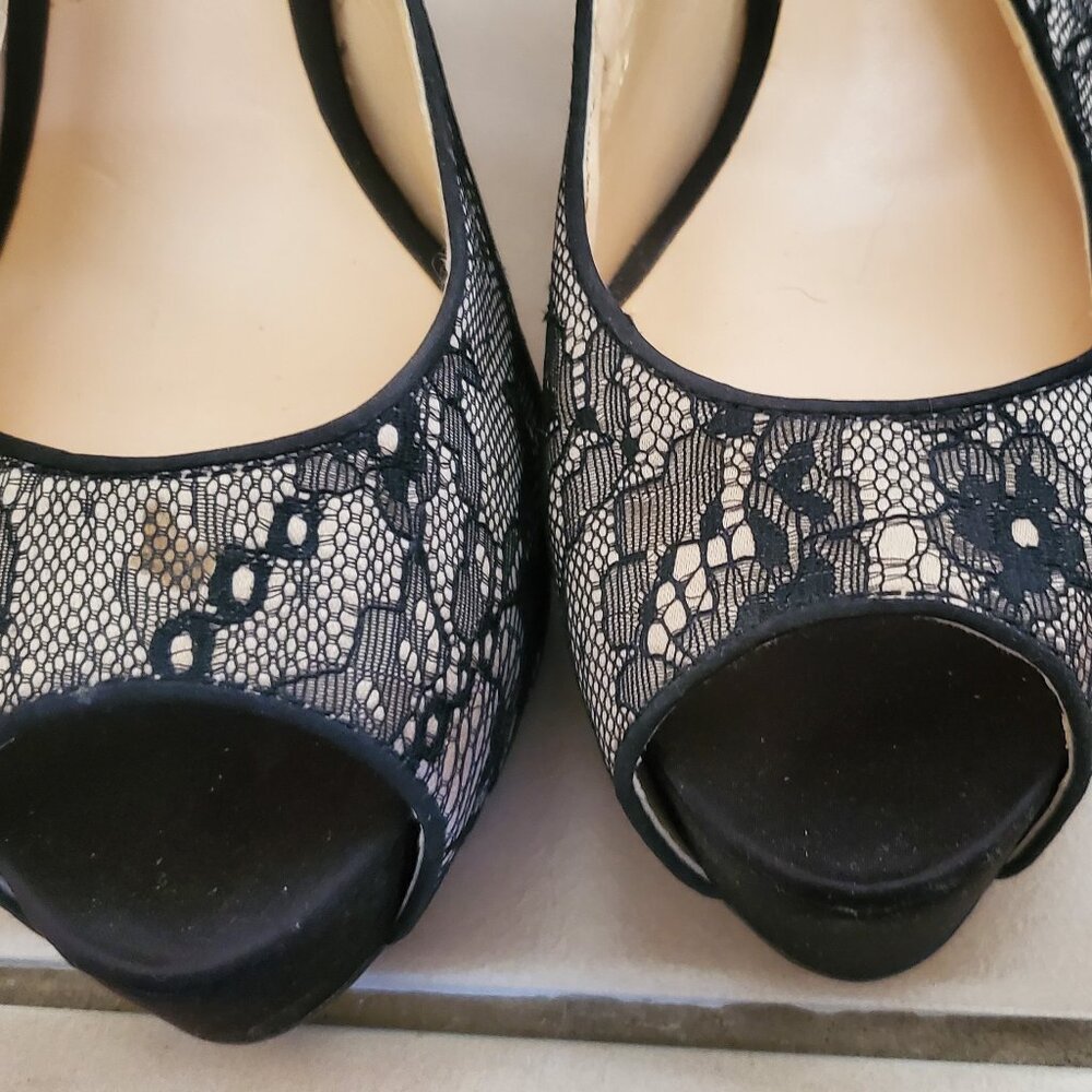 GUESS Black Lace Peep Toe Heels – Size 10 – NWOT - Picture 3 of 15